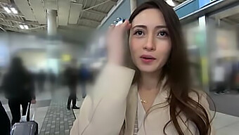 Video Penuh Panjang 300maan Yang Menampilkan Seks Yang Intens Dan Permainan Pantat Yang Menggairahkan