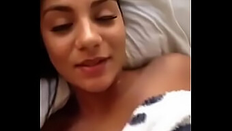 Latina Sensuale Con Grandi Tette E Un Culo Delizioso In Un Video Erotico