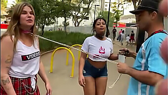 Meninas De São Paulo De Coleiras, Um Tentador Espetáculo Urbano